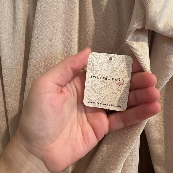 Free people long sleeve bodysuit in shimmering blossom pearl color. NWT - Picture 5 of 9